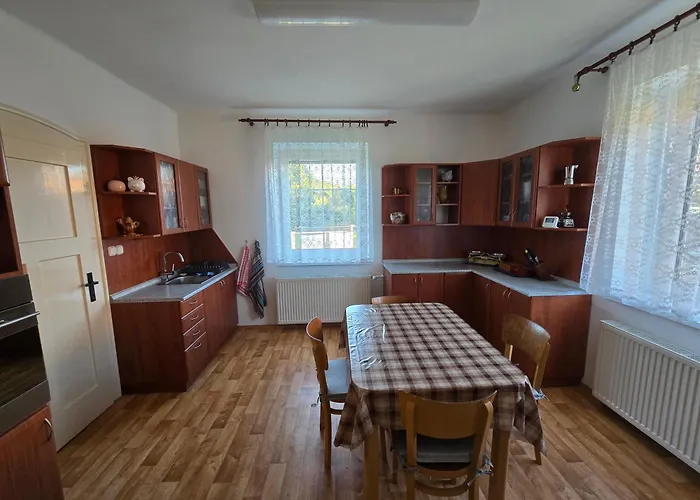Dom wakacyjny Rada Velky Senov